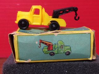 Vintage Lin Mar Toys Elegant Miniatures No.  2 Wrecker Truck Collectoy Vehicles