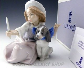 Lladro Figurine Who 