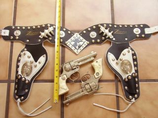 Custom Zorro Cap Gun Double Holster set with 2 Vintage Hubley Texan Jr Pistols 3