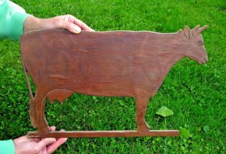 Antique Diary Cow Wooden Folk Art Wood Carving / Primitive Rustic Country Farm
