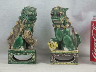 Pair Kangxi 1662 - 1722 Chinese Porcelain Famille Verte Foo Dogs