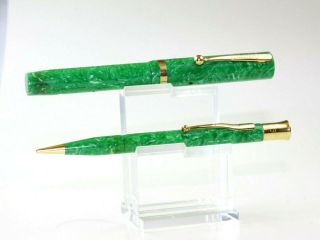 Sheaffer White Dot Flat Top Junior Fountain Pen And Pencil Set In Jade Green Gf