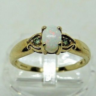 9ct Gold & Opal Ring W/ Greenish Gem Set Either Side Size N1/2,  2.  16g