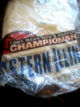Vintage Eastern Illinois 2001 Ncaa Basketball March Madness Xl Tee In Bag