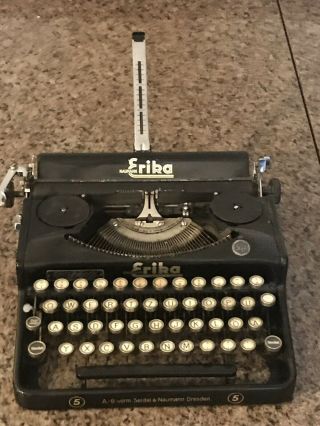 1938 - 39 Seidel & Naumann Erika 5 Typewriter Vintage White Keys Germany