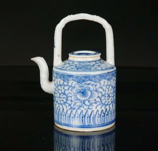 Antique Chinese Blue And White Porcelain Teapot And Lid 18th C/ 19th C Qing
