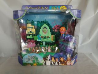 Wizard Of Oz Emerald City Play Set By Mattel.  Electronic Light Up