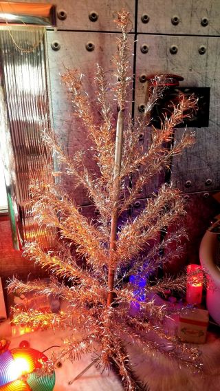 Retro Atomic Vintage Silver Aluminum Christmas Tree 6 To 6 1/2 Foot Silverline