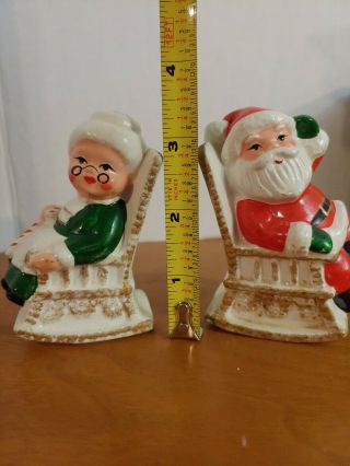 Vintage Christmas Salt And Pepper Shakers Santa & Mrs.  Claus In Rocking Chairs 2