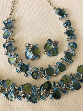 Vtg Marked Art Blue Green Lucite Carved Leaf Earrings Bracelet Necklace Set 200