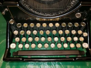 Vintage Underwood Standard Typewriter 3,  11 Inch Serial 3571595 - 12 3