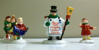 Department 56 " He Led Them Down The Streets Of Town " 54927 Frosty The Snowman