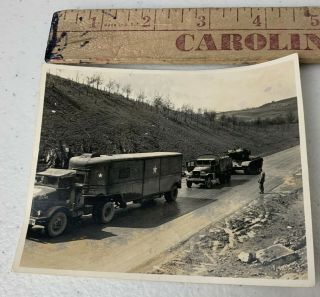 Wwii Photo Us Soldiers Trucks Tank In Germany M26 Pershing Winter