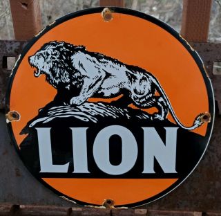 Old Vintage Lion Gasoline Porcelain Gas Station Pump Advertising Sign