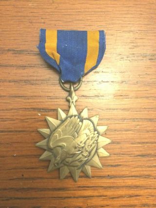 Vintage Wwii Screaming Eagle Lightning Bolt Air Ribbon Medal Pin