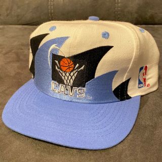Vintage Cleveland Cavaliers Sharktooth Snapback Hat