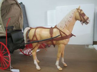 1960 ' S MARX JOHNNY WEST COVERED WAGON AND HORSE WITH MANY ACCESSORIES 3