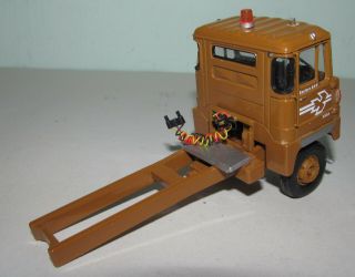 B CORGI 1:50 SCALE SCAMMELL CHASSIS & CAB SUIT CODE 3 TRUCK CONVERSION 2
