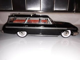 Tin 1962 Ford Station Wagon Asahi Toy 3