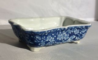 19th C.  Antique Chinese Blue & White Porcelain Brush Wash Or Small Planter