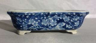 19th c.  Antique Chinese blue & white porcelain brush wash or small planter 2