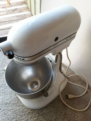 Vintage Kitchen Aid Hobart Model K5 - A White 300w,  10 Speed Mixer,  Attachments