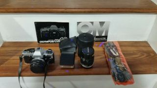 Vintage Olympus Om - 10 35mm Slr Film Camera With 50 Mm Lens Kit