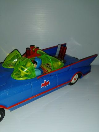 Vintage Batman And Robin Tin Batmobile Toy Car Japan Battery Operated