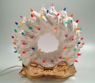 Vintage White Ceramic Christmas Wreath With Multi - Colored Lights And Gold Bow