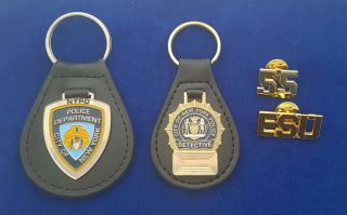 Set Of 4 Nypd Emblems: Leather Key Rings Detective,  Seal & Pins Esu,  55