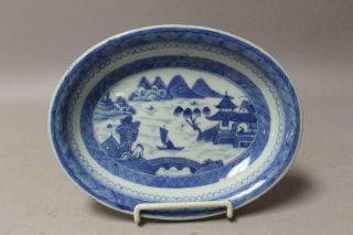 RARE EARLY 19TH C CANTON CHINESE PORCELAIN OVAL PLATTER IN BLUE ORIENTAL DESIGN 2