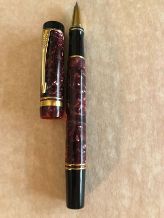 Parker Duofold Roller Ball Pen Marbled Red,