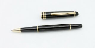 Montblanc,  Meisterstuck Classique Rollerball Pen,  Black W/gold Plated Trim