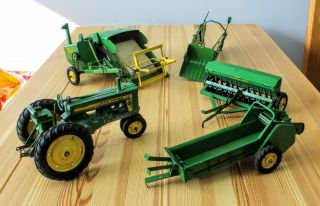 (5) JOHN DEERE DIECAST MODEL TOY 1:16 TRACTOR AND IMPLEMENTS 7058 2
