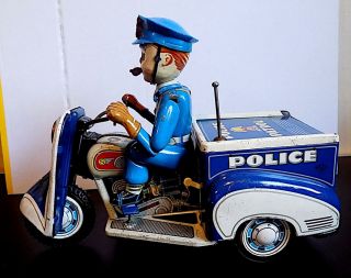 Vintage Tinplate Battery Operated Patrol Auto - Tricycle,  Nomura Toys (t.  N. ) Japan