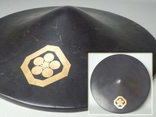 Japanese Antique Edo Samurai Helmet Jingasa Hat Lacquered Wood Gold Family Crest