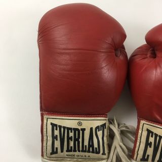 Vintage EVERLAST 2110 Youth or Small Adult Boxing Gloves Red Made in USA 2