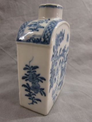 Antique Chinese 18th / 19th century blue & white porcelain pot vase canteen jar 3