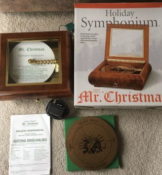 Mr.  Christmas Holiday Symphonium Wood Music Box 16 Songs