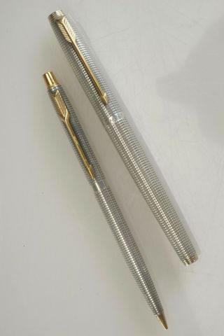 Fine Vintage Parker Sterling Silver Vermeil Cisele Fountain Pen & Pencil Set