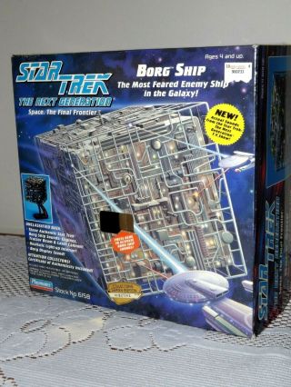 1994 Star Trek The Next Generation Borg Cube Ship Playmates Stock 6158 /