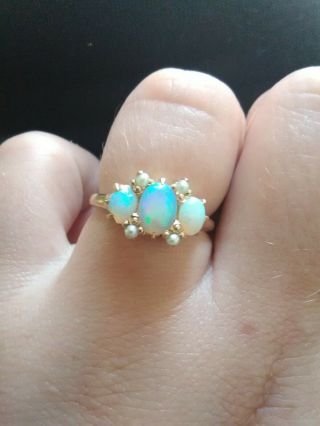 Vintage Gold Estate Fiery Opal And Pearl Ring Size Us - 7