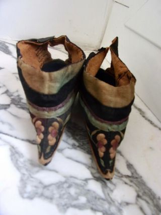 Antique Chinese Quing Silk Embroidered Shoes Slippers