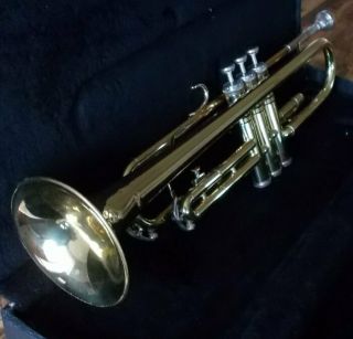 VINTAGE KING 600 USA BRASS TRUMPET IN CASE KING 7C MOUTHPIECE 2