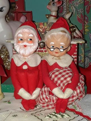 3 Day Vtg Set Christmas Mr & Mrs Santa Claus Knee Huggers Japan Elf Shelf