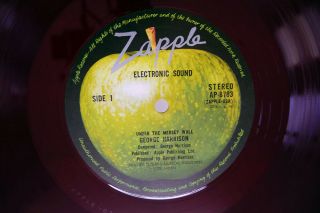 GEORGE HARRISON ELECTRONIC SOUND ZAPPLE AP - 8783 Japan RED VINYL VINYL LP 2