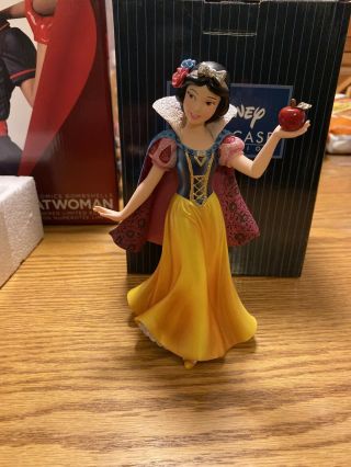 Enesco Disney Showcase Couture De Force Snow White Version 1