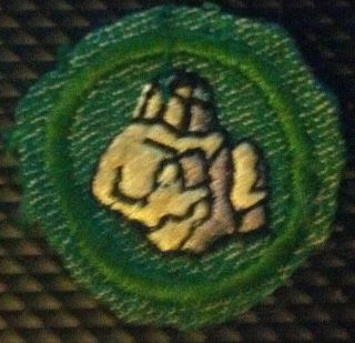 1948 - 1955 Girl Scout Bmg Badge Rock Finder - 2nd Version 1953 - 1955 Only