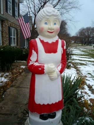 Vintage Union Products Mrs.  Santa Claus Blow Mold Large Lighted Christmas Decor