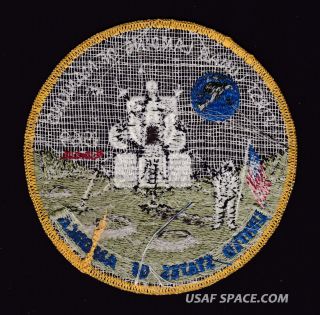 VINTAGE FIRST LUNAR LANDING OF MANKIND 1969 APOLLO 11 NASA SPACE PATCH 3